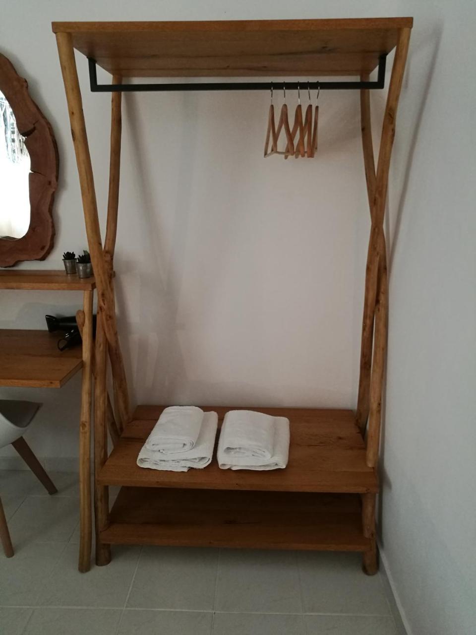 Ferienwohnung Gerania Milos Adamantas  Exterior foto