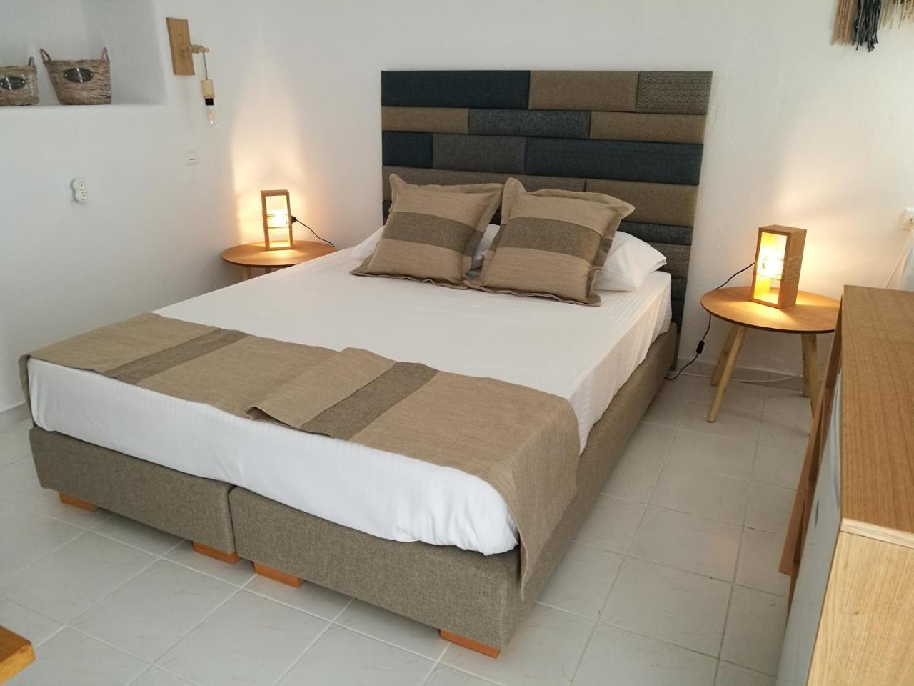 Ferienwohnung Gerania Milos Adamantas  Exterior foto